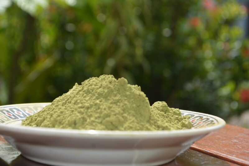 GREEN